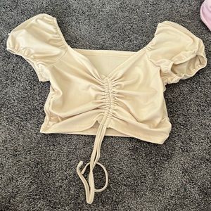 S Shein Cropped Tee Cream Color